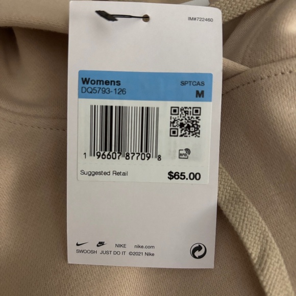 Nike Women’s Essential Fleece Hoodie – Sand – NEW with Tags - Picture 1 of 3